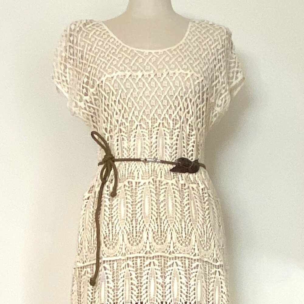Green Rope and Gold Colored Leaf Belt